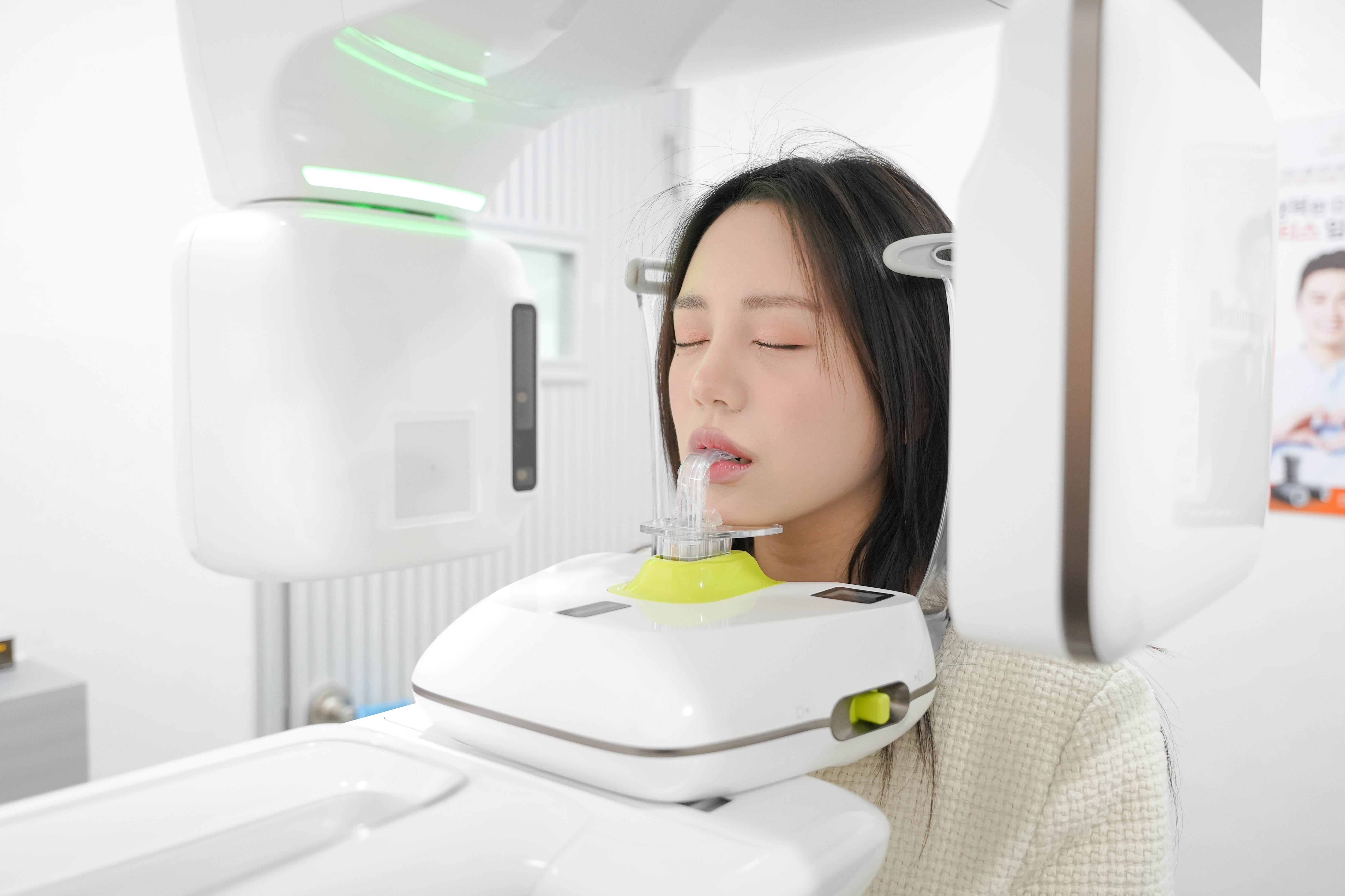 임플란트 사후관리 이미지